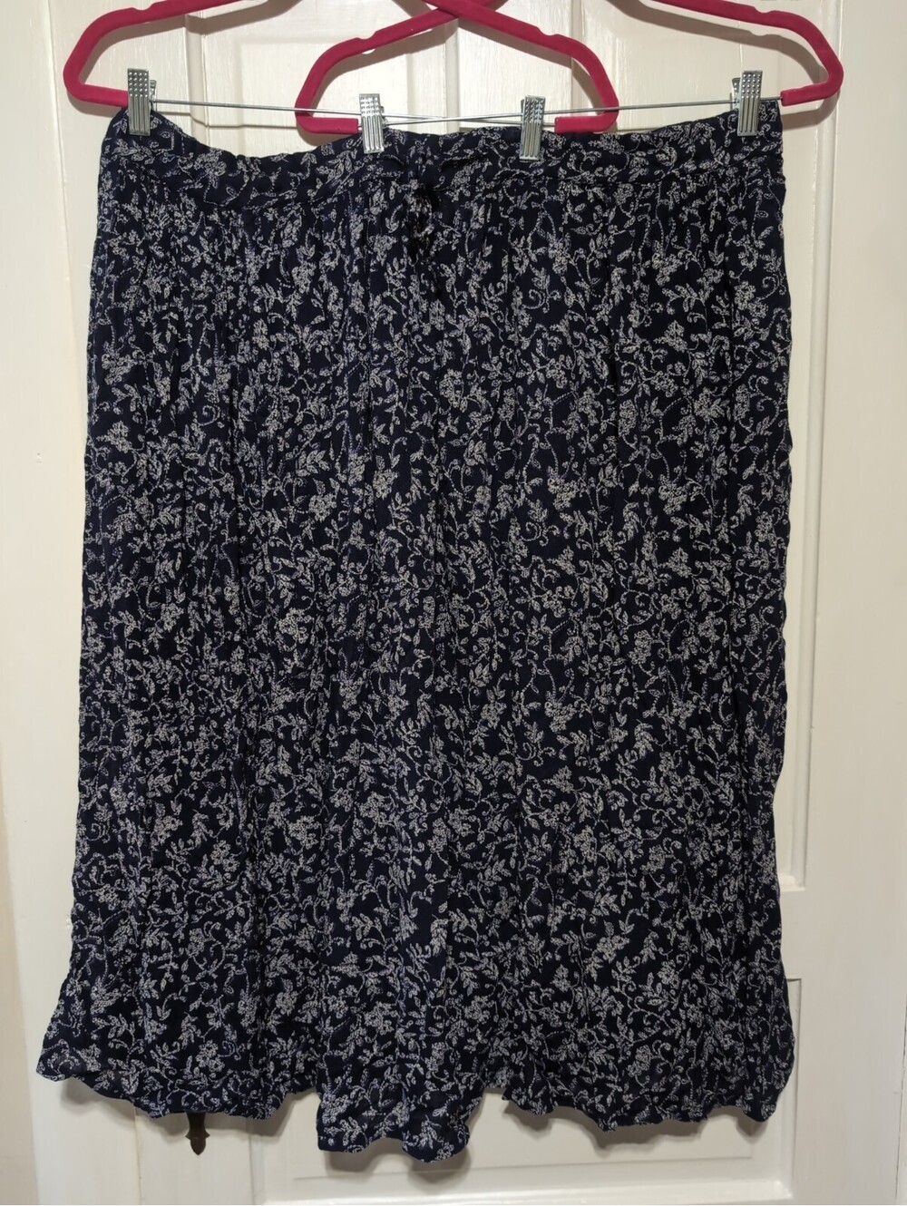 Orvis Maxi Skirt Navy‎ Blue Floral Rayon Boho Cottagecore Woman's XL(1611)F
